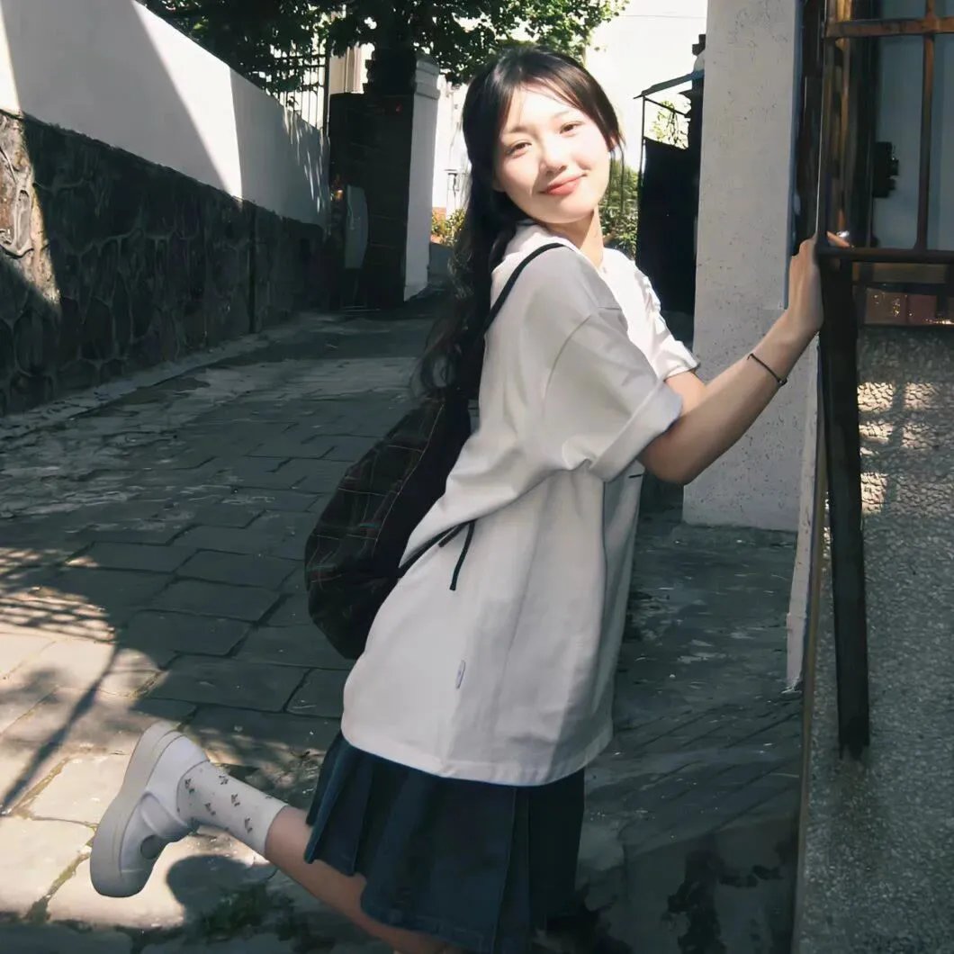 柳巷芳草